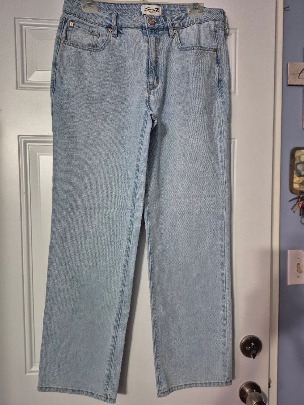 Baggy Jeans, SEVEN/7. size 6. loose straight. new.